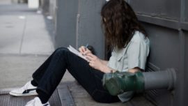 Kurt Vile graba en El Rancho de la Luna