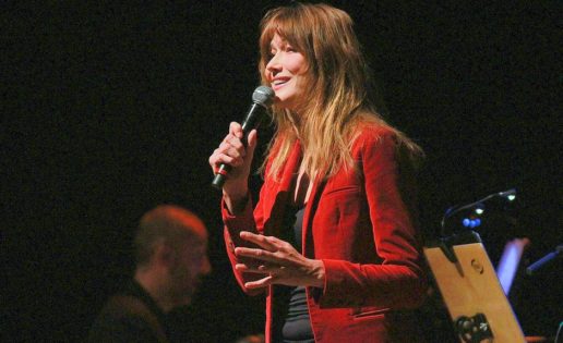 Carla Bruni vuelve a Bulgari