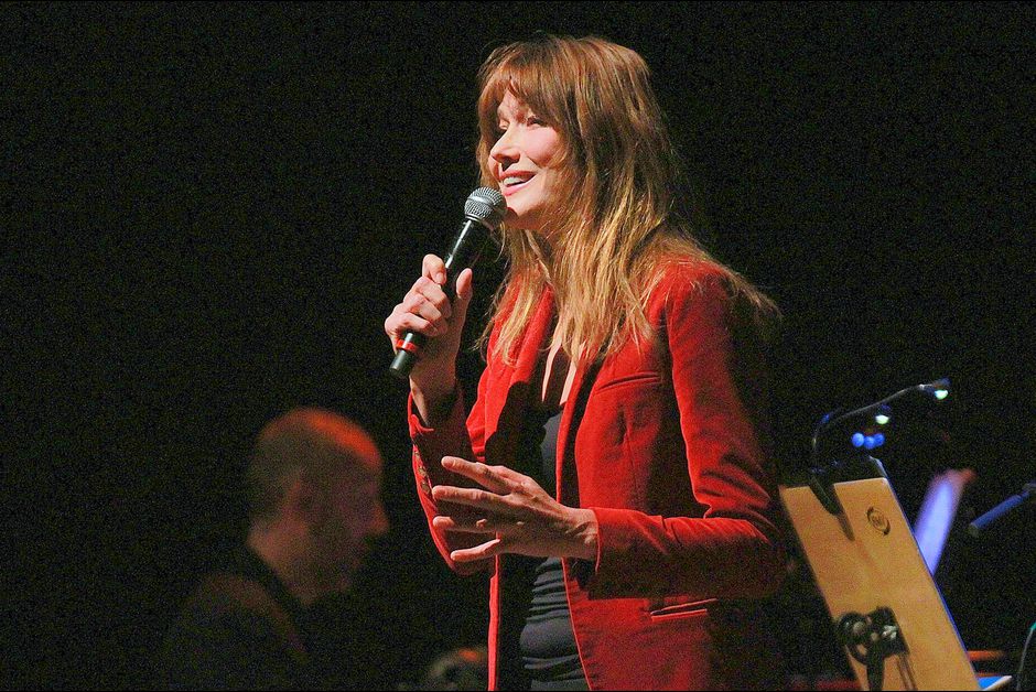 Carla Bruni vuelve a Bulgari