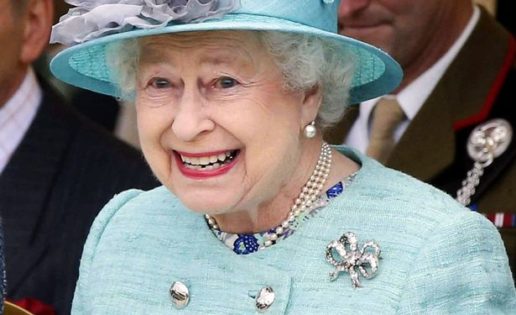 La Reina Isabel de Inglaterra, 90 años de rancio estilo