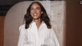 El desfile de Alexa Chung