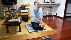 Japonesa con 82 años se dedica a crear apps