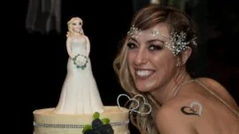 Una mujer se casa consigo misma en Italia