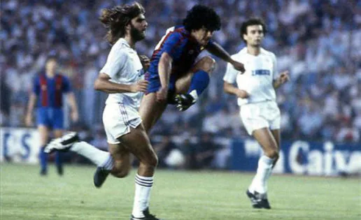 Maradona debuta con el FC Barcelona