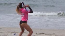 Anastasia Ashley ya no es surfista