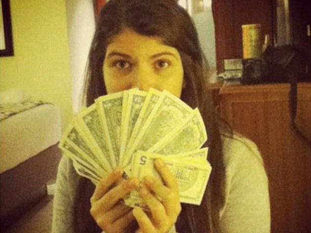 Los dólares de la hija de Chávez