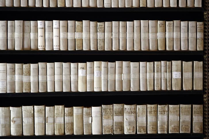 Un cosmos literario absoluto