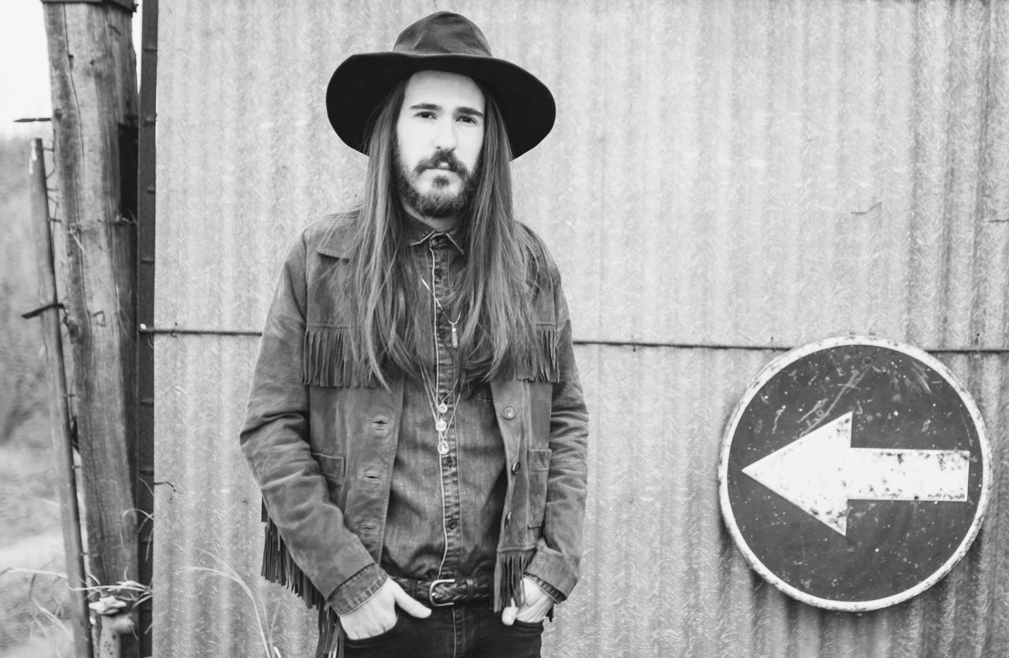 Entrevista a Carlos Sadness, músico e ilustrador