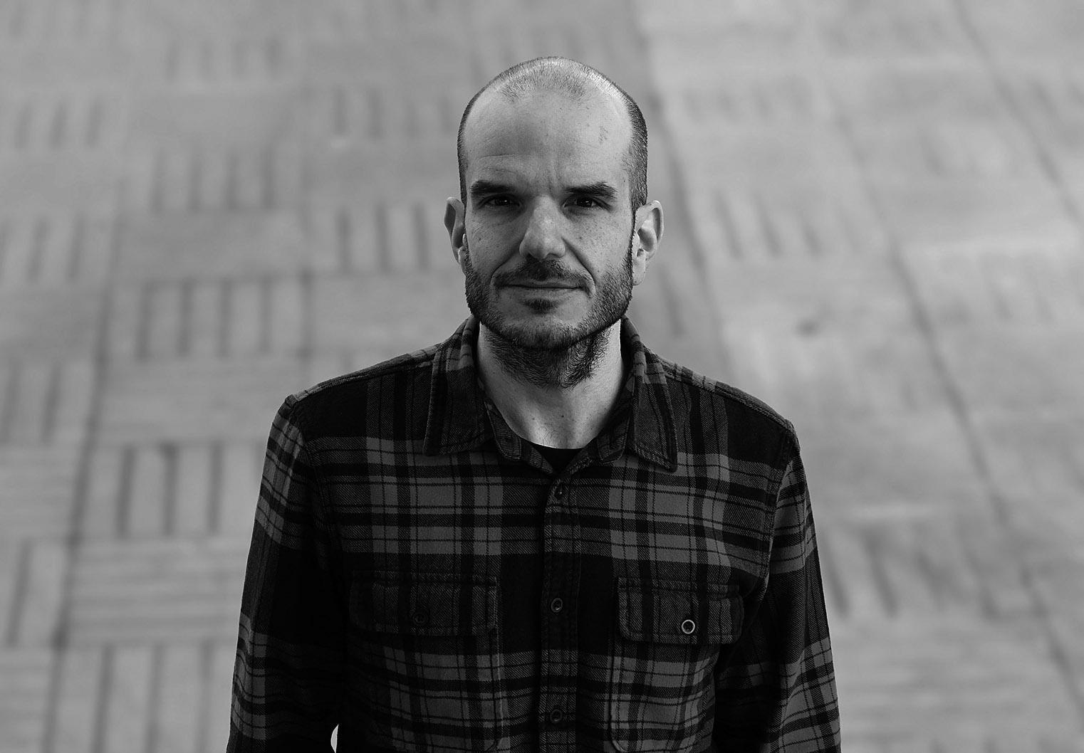 Entrevista a Álvaro Valiño, diseñador