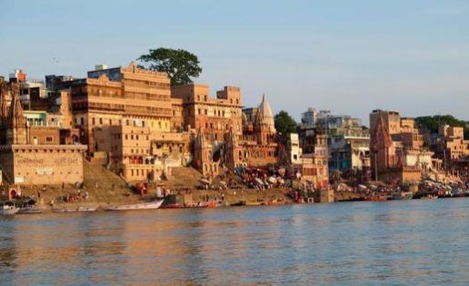 Cuidado con ensuciar el Ganges: ya tiene los mismos derechos que una persona