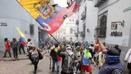 Ecuador, criminales y políticos