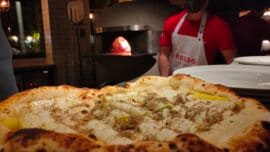 “Tatina di Porro”, la nueva y apetitosa pizza efímera de Grosso Napolitano