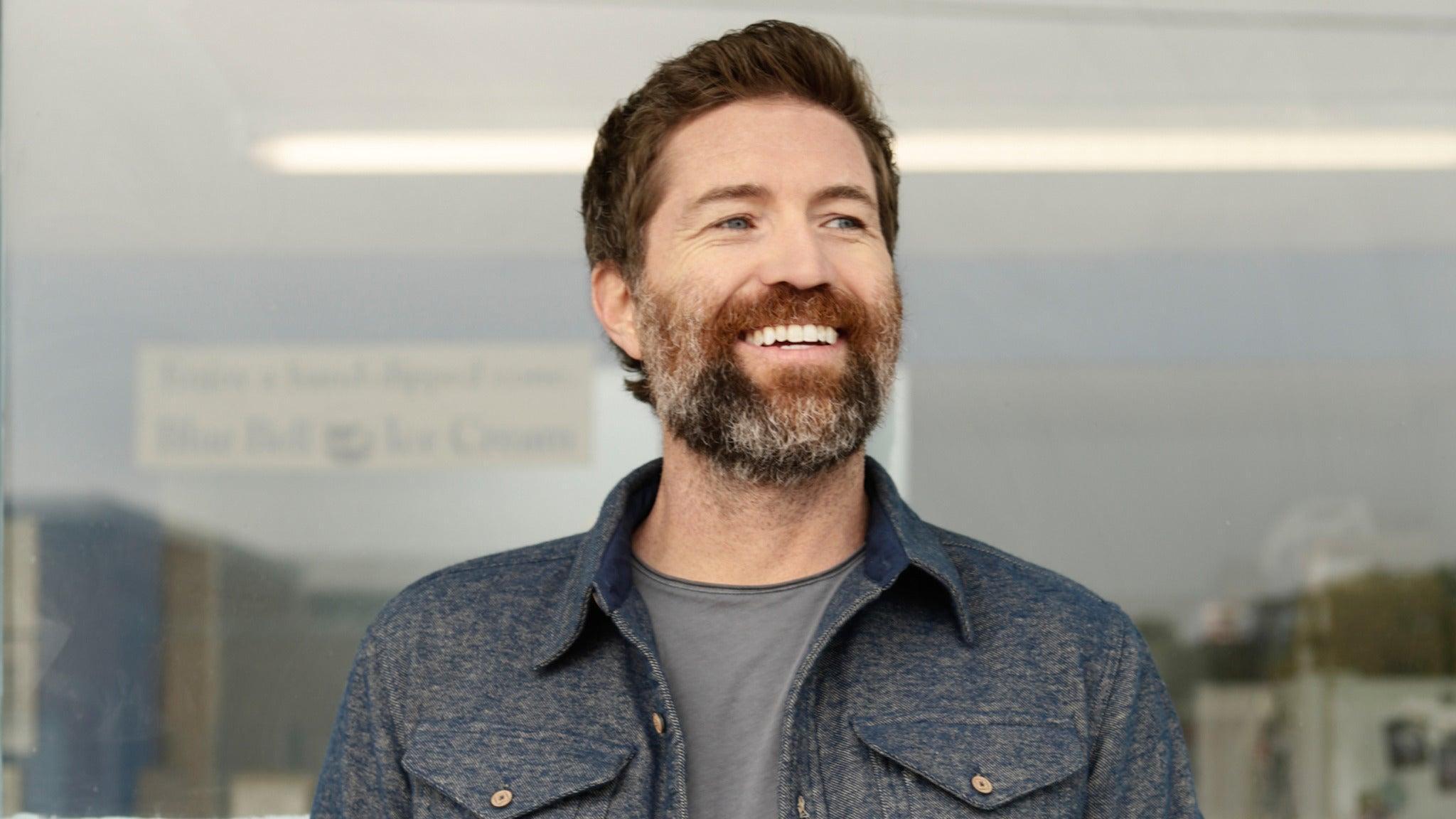 Josh Turner sacará nuevo disco para celebrar sus 20 años en la música