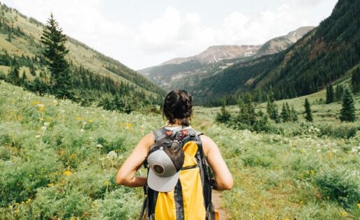 Qué debes saber si vas a iniciarte en las rutas de montaña