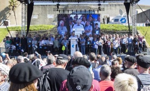 ¿Y una  fiesta nazi en Bayona?