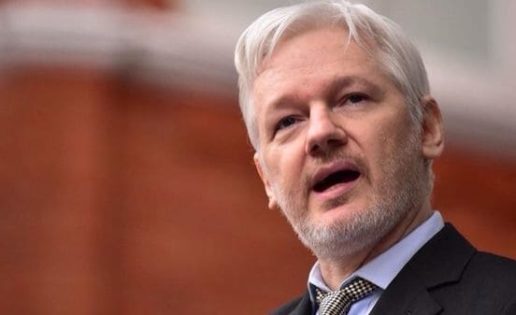 Odian a Trump, pero aman a Assange