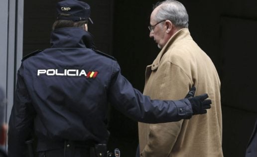 Rato debe dejar el PP