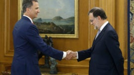 Rajoy pone contra las cuerdas a Ciudadanos y PSOE