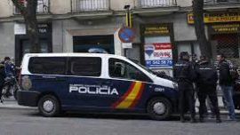 Estado policial en la sede del PSOE: “¡Qué vergüenza y qué pena!”