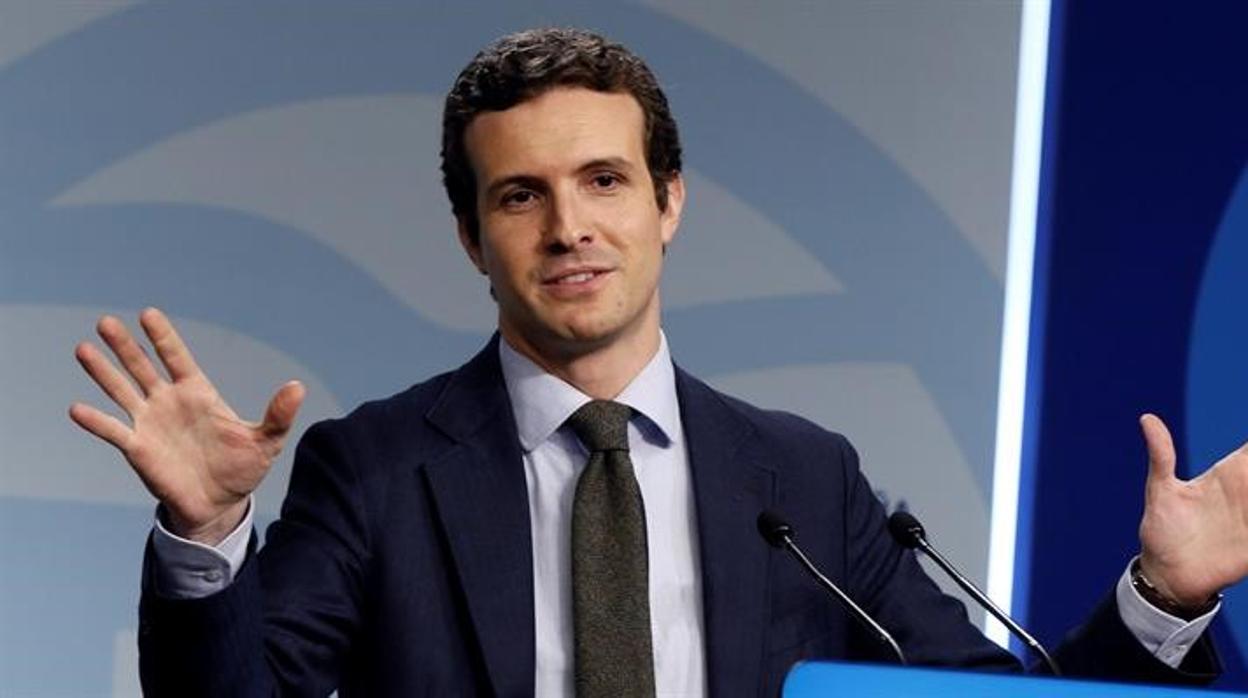 Casado toma el mando de las listas del PP, y en el futuro, de la dirección