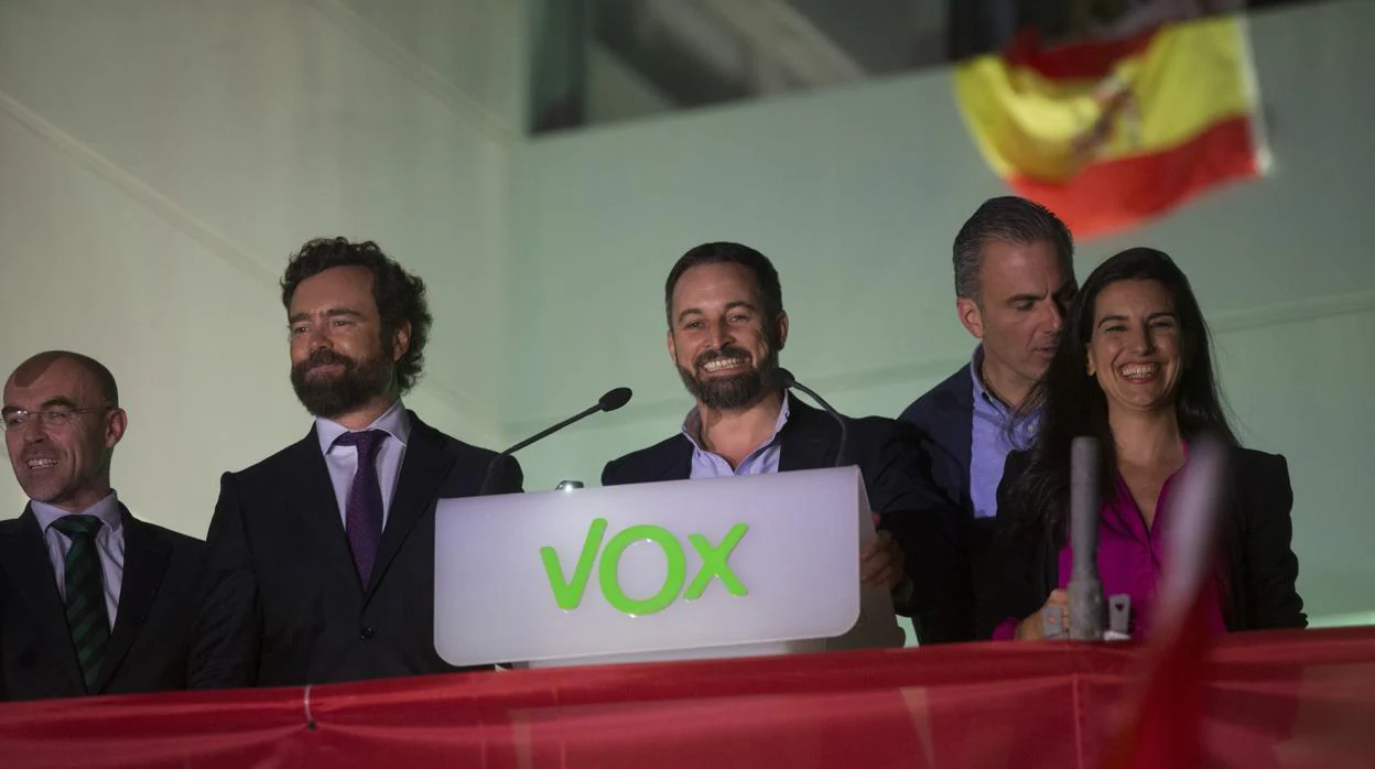Vox: la guerra Buxadé-Espinosa de los Monteros y la destitución de Ortega Smith