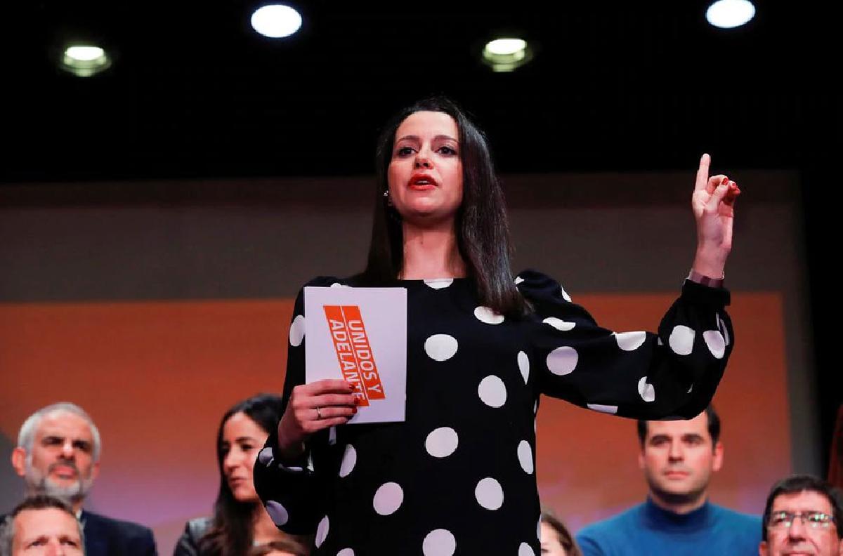 Bipartidismo, Arrimadas y la nada