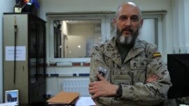Advertencia de general (III): “Los señores de la guerra pueden volver a Afganistán”