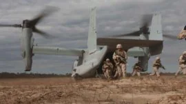 La  ultra rápida aeronave que transportará a los «marines» de Sevilla a África