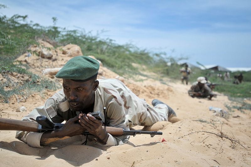 Siete militares españoles ya en Mogadiscio: empiezan en abril