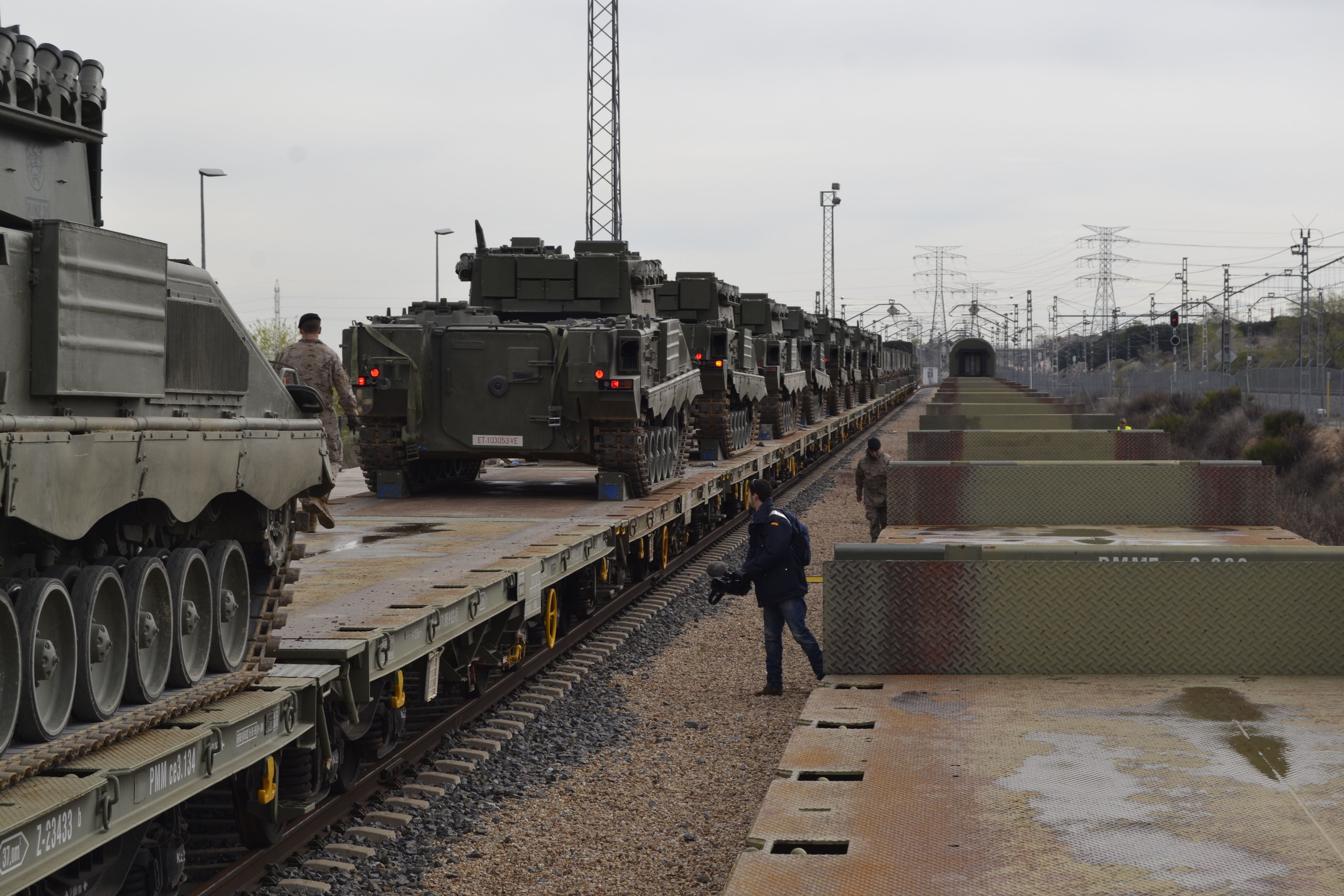 50 «tanques» y 1.100 militares para el mayor ejercicio acorazado