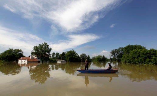 España ofrece la UME para las inundaciones de los Balcanes