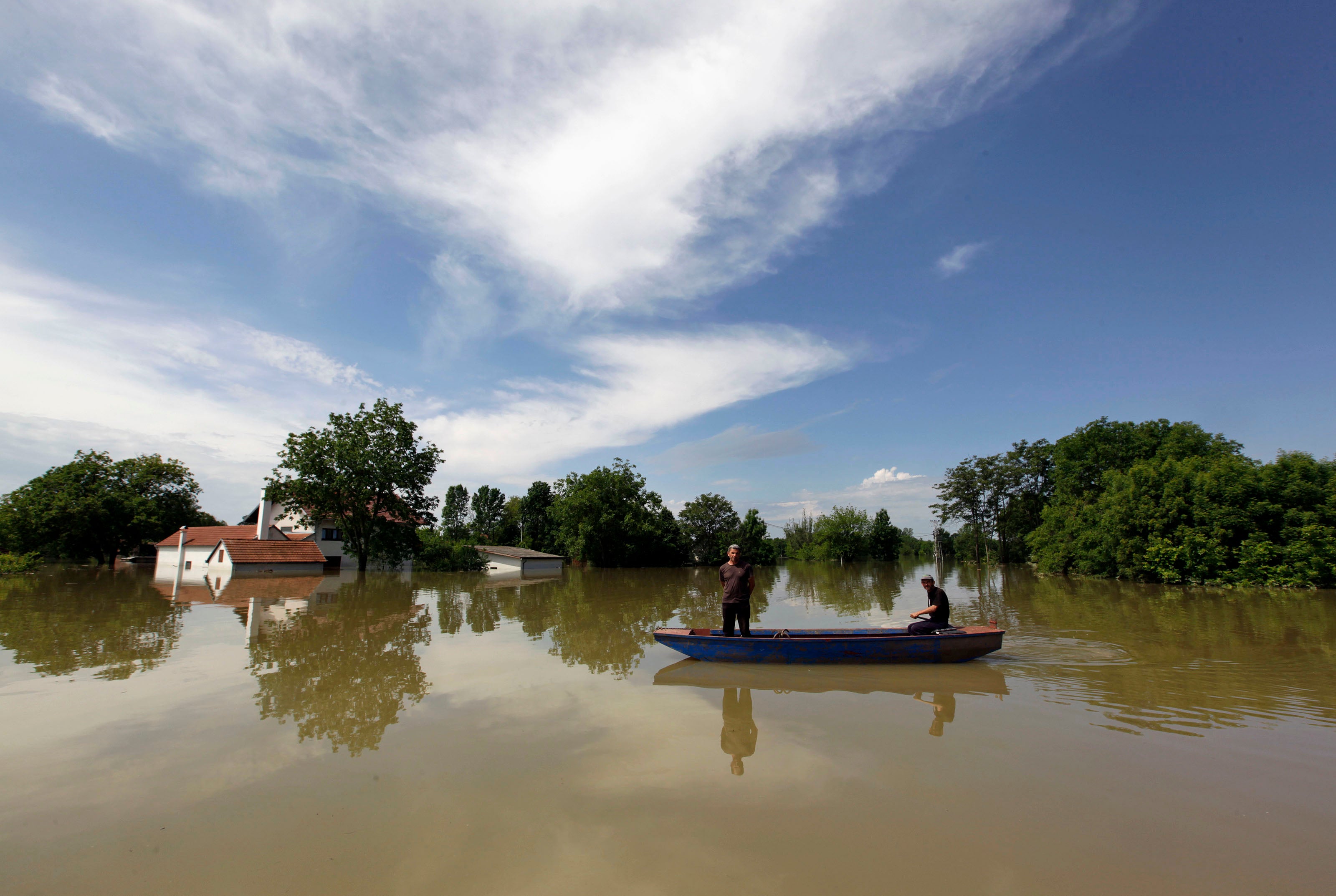 España ofrece la UME para las inundaciones de los Balcanes