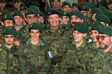 Juan Carlos I: el «primer soldado y marino» que activó la renovación de las Fuerzas Armadas