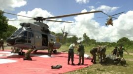 «Ve tú y haz lo mismo»: la historia de los helicópteros en el Ejército del Aire