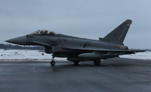 Primeras imágenes de los cazas Eurofighter españoles en Estonia