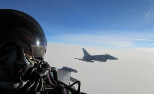 Morenés: los Eurofighter no están en Estonia para generar problemas a Rusia