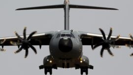 Airbus reconoce «nuevos problemas inesperados» en el motor del A400M