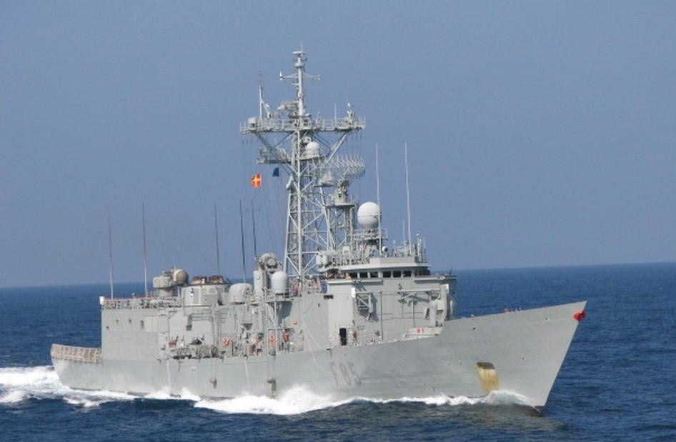 La fragata Navarra liderará la operación de la OTAN en el Mediterráneo