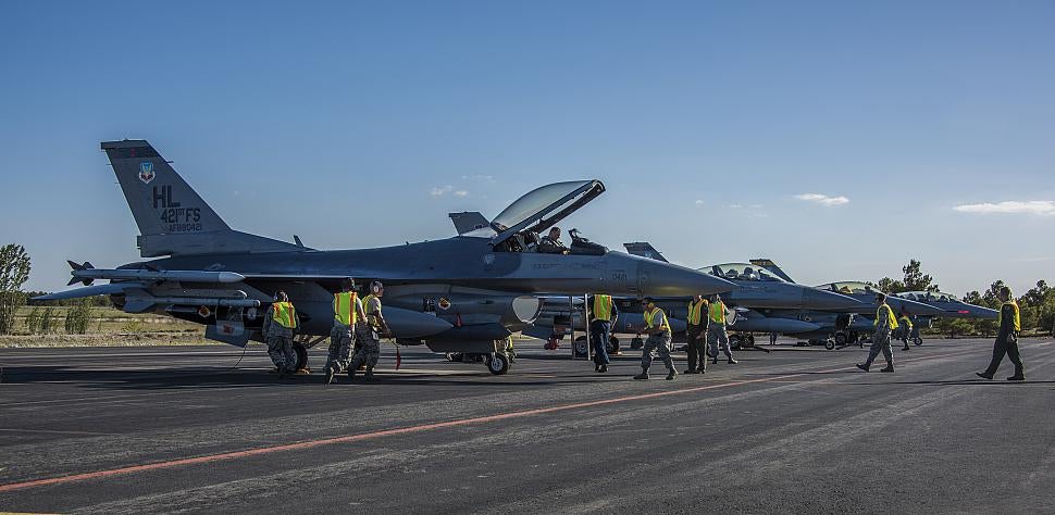 8 cazas F-16 y 200 militares de EE.UU., de maniobras en Albacete hasta el 19 de mayo