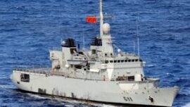 La fragata marroquí «Mohamed V», de maniobras con la Armada Española en Cádiz