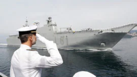 Escuela Naval Militar: veinte imágenes para el recuerdo del 300 aniversario de los Guardiamarinas