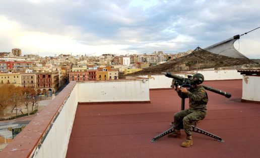 El Ejército ensaya la defensa del sur de Cataluña por tierra, mar y aire