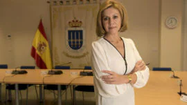 Entrevista con la ministra Cospedal (y II): «El Ejército está preparado para cualquier eventualidad en Cataluña»