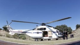 Un helicóptero de transporte VIP del Ejército del Aire trasladó el féretro de Franco