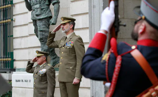 El Rey, con el Ejército, en el centenario del Real Decreto de La Legión