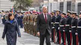España descarta involucrarse en las nuevas misiones de Francia en Ormuz y el Sahel