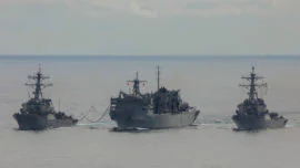 EE.UU. utiliza tres destructores de Rota para entrar en el mar de Barents