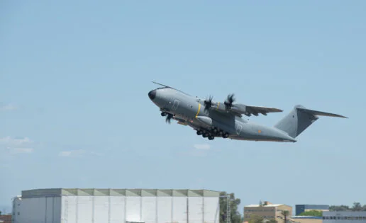 El Ejército del Aire recibe el avión A400M ‘número 100’ de Airbus