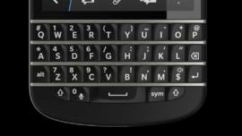 BlackBerry Q10, con teclado físico