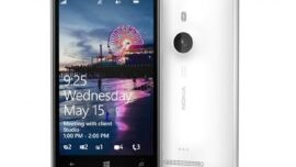 Nokia presenta su Lumia 925, un terminal con cámara revolucionaria